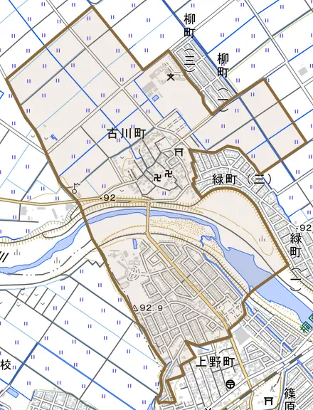 古川町とその周辺の地図。町の範囲を重ねている