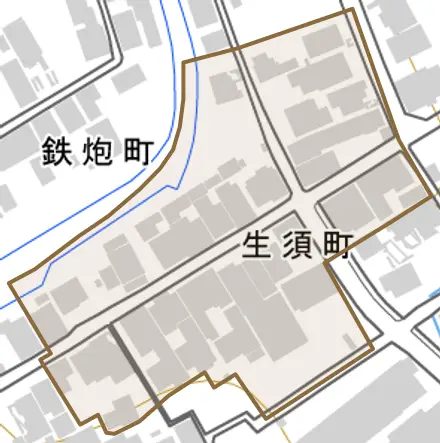 生須町とその周辺の地図。町の範囲を重ねている