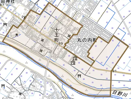 十王町とその周辺の地図。町の範囲を重ねている
