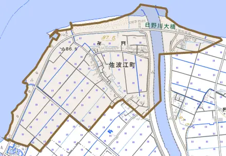 佐波江町とその周辺の地図。町の範囲を重ねている