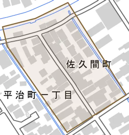 佐久間町とその周辺の地図。町の範囲を重ねている