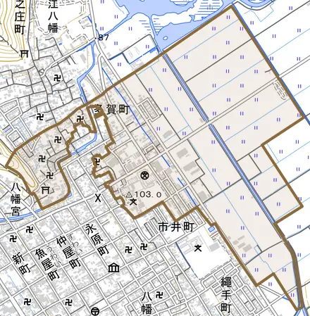 多賀町とその周辺の地図。町の範囲を重ねている