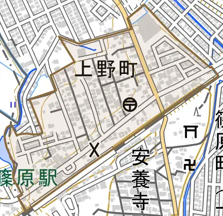 上野町とその周辺の地図。町の範囲を重ねている