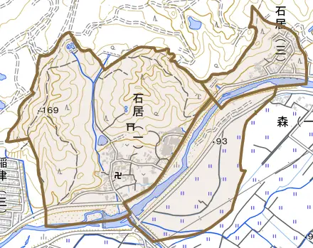 石居とその周辺の地図。町の範囲を重ねている
