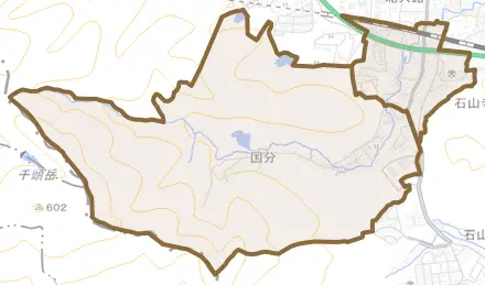 国分とその周辺の地図。町の範囲を重ねている