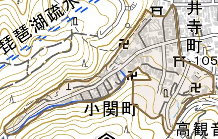 小関町とその周辺の地図。町の範囲を重ねている