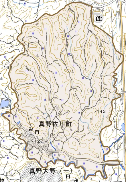 真野佐川町とその周辺の地図。町の範囲を重ねている