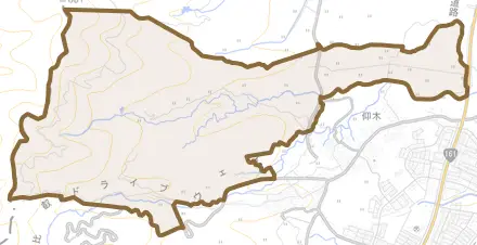 仰木町とその周辺の地図。町の範囲を重ねている