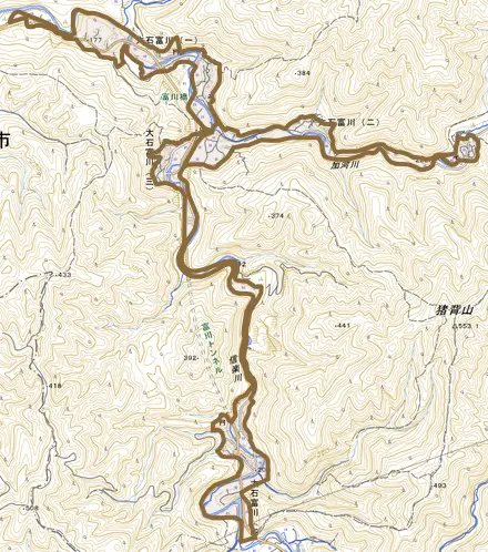 大石富川とその周辺の地図。町の範囲を重ねている