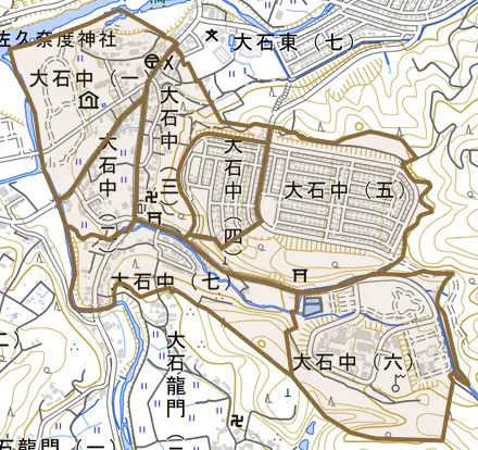 大石中とその周辺の地図。町の範囲を重ねている