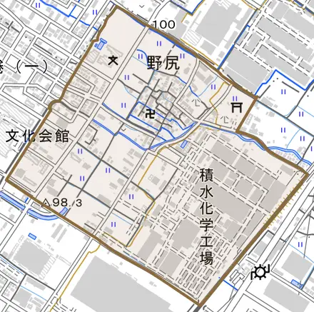 野尻とその周辺の地図。町の範囲を重ねている