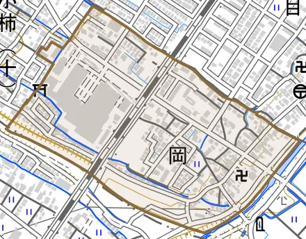 岡とその周辺の地図。町の範囲を重ねている