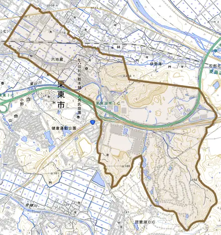 六地蔵とその周辺の地図。町の範囲を重ねている