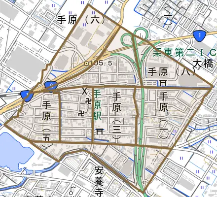手原とその周辺の地図。町の範囲を重ねている