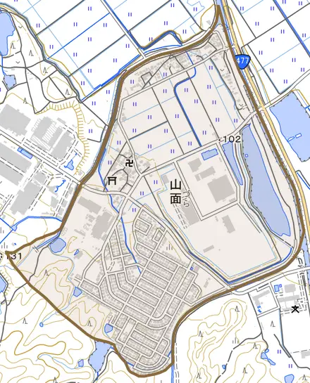 大字山面とその周辺の地図。町の範囲を重ねている