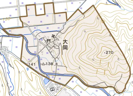 大字大岡とその周辺の地図。町の範囲を重ねている
