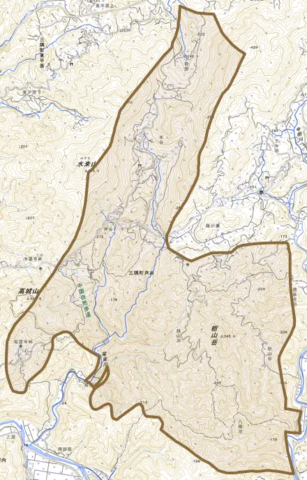 三隅町芦谷とその周辺の地図。町の範囲を重ねている