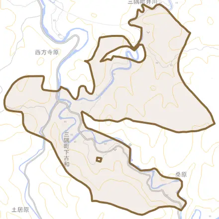 三隅町下古和とその周辺の地図。町の範囲を重ねている