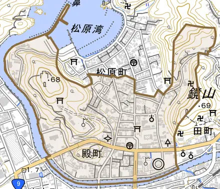 殿町とその周辺の地図。町の範囲を重ねている