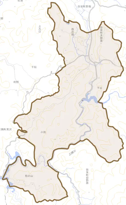 弥栄町木都賀とその周辺の地図。町の範囲を重ねている