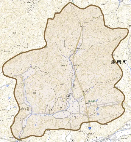 花栗とその周辺の地図。町の範囲を重ねている