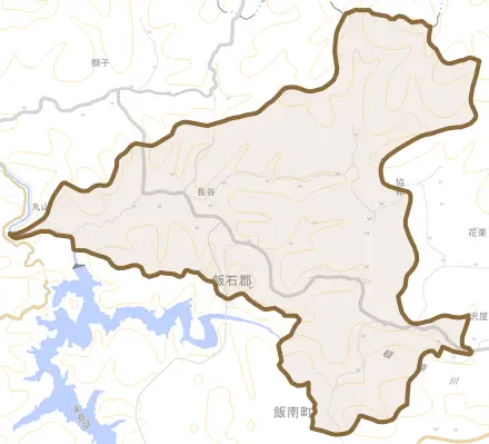 長谷とその周辺の地図。町の範囲を重ねている
