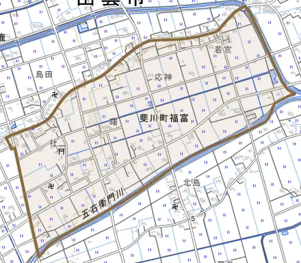 斐川町福富とその周辺の地図。町の範囲を重ねている