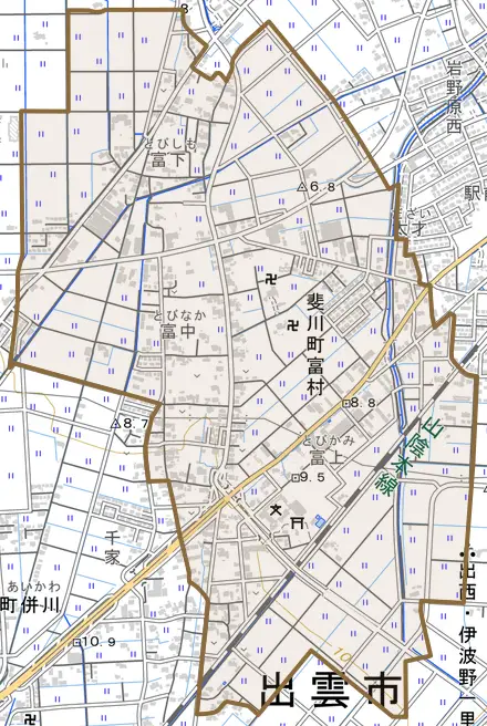 斐川町富村とその周辺の地図。町の範囲を重ねている