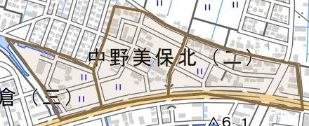 中野美保北とその周辺の地図。町の範囲を重ねている