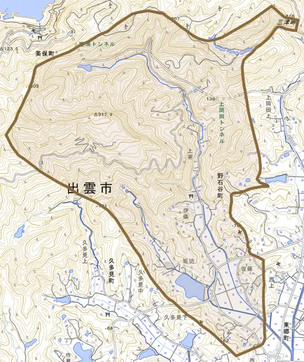 野石谷町とその周辺の地図。町の範囲を重ねている