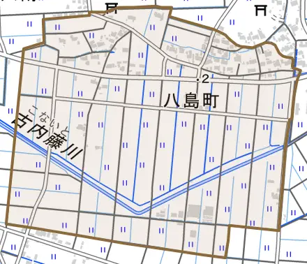 八島町とその周辺の地図。町の範囲を重ねている