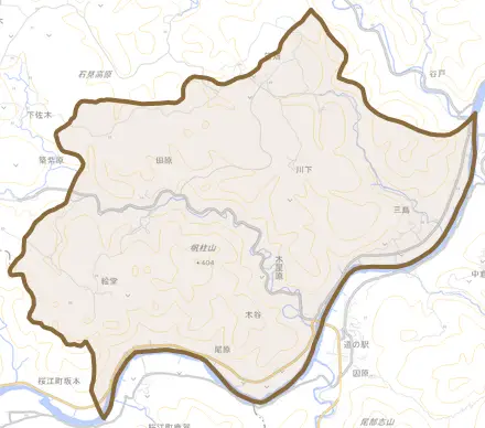 大字川下とその周辺の地図。町の範囲を重ねている