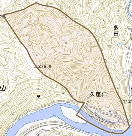 大字久座仁とその周辺の地図。町の範囲を重ねている