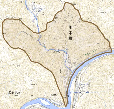 大字多田とその周辺の地図。町の範囲を重ねている