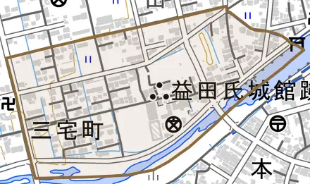 三宅町とその周辺の地図。町の範囲を重ねている