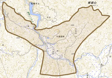 下波田町とその周辺の地図。町の範囲を重ねている