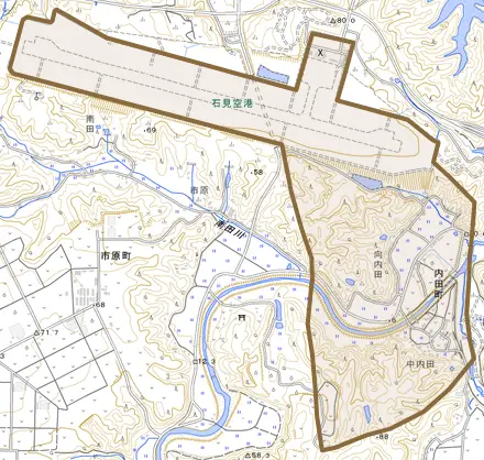 内田町とその周辺の地図。町の範囲を重ねている