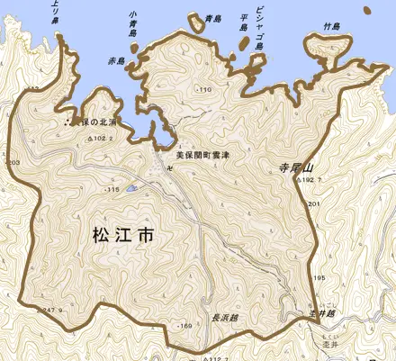 美保関町雲津とその周辺の地図。町の範囲を重ねている