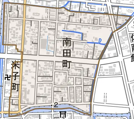 南田町とその周辺の地図。町の範囲を重ねている