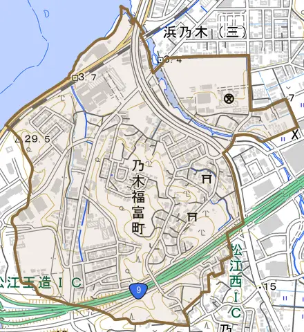 乃木福富町とその周辺の地図。町の範囲を重ねている