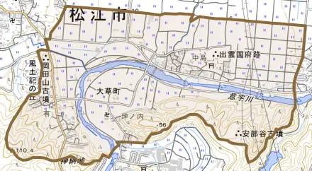 大草町とその周辺の地図。町の範囲を重ねている
