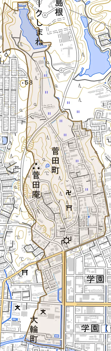 菅田町とその周辺の地図。町の範囲を重ねている