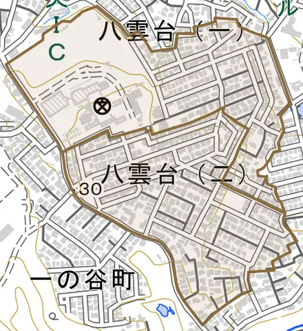 八雲台とその周辺の地図。町の範囲を重ねている
