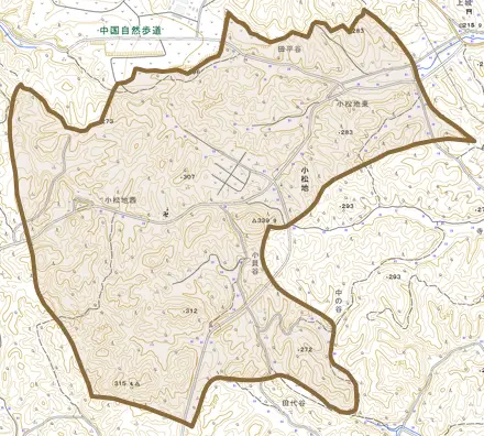 小松地とその周辺の地図。町の範囲を重ねている