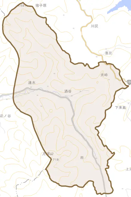 酒谷とその周辺の地図。町の範囲を重ねている