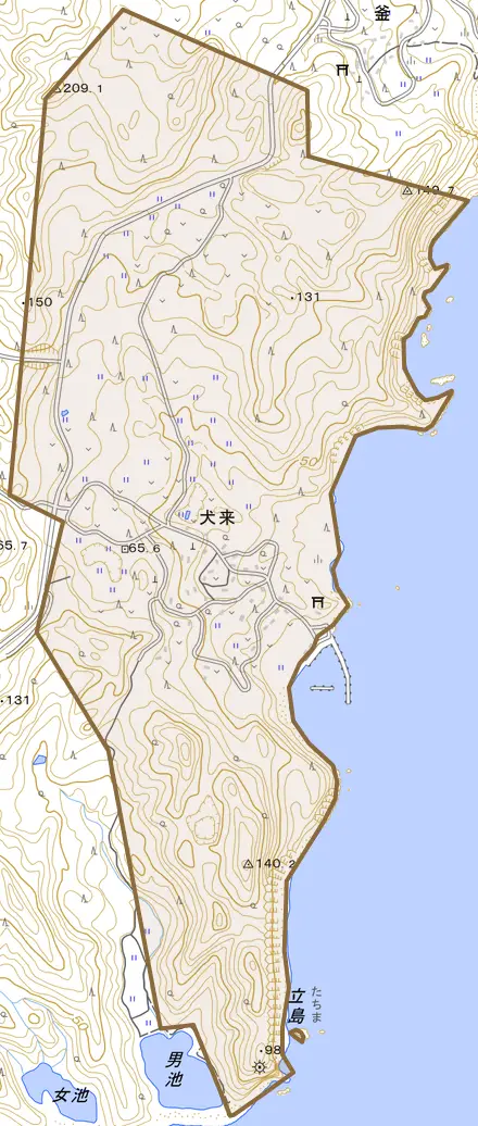 犬来とその周辺の地図。町の範囲を重ねている