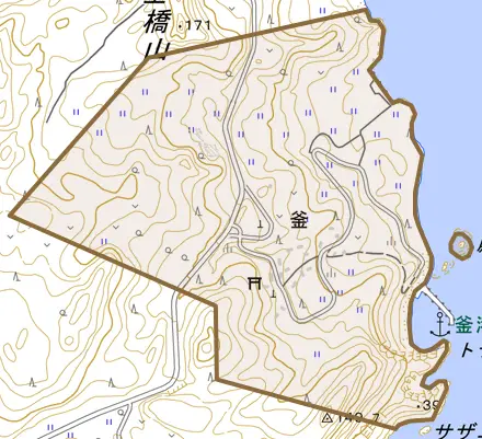 釜とその周辺の地図。町の範囲を重ねている