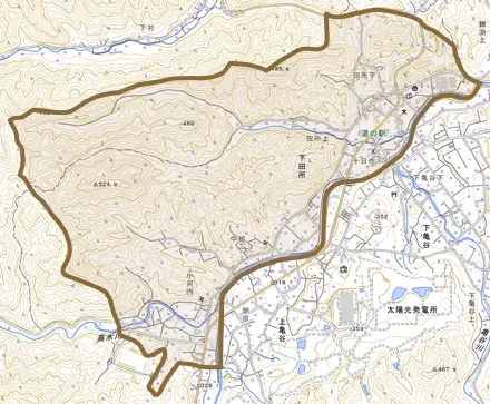 下田所とその周辺の地図。町の範囲を重ねている