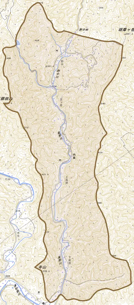 内美とその周辺の地図。町の範囲を重ねている