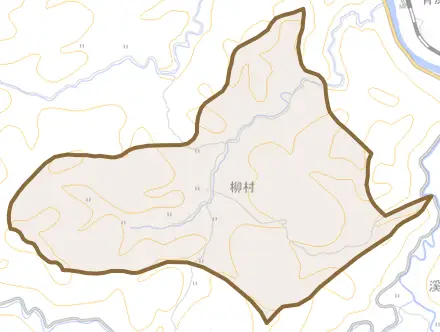 柳村とその周辺の地図。町の範囲を重ねている